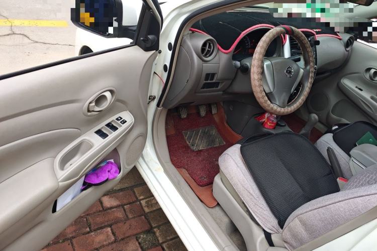 Used Nissan Sunny 2014 1.5XE Manual Comfort Edition Driver Seat