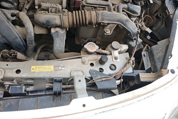 Used Nissan Sunny 2014 1.5XE Manual Comfort Edition Engine Bay Left