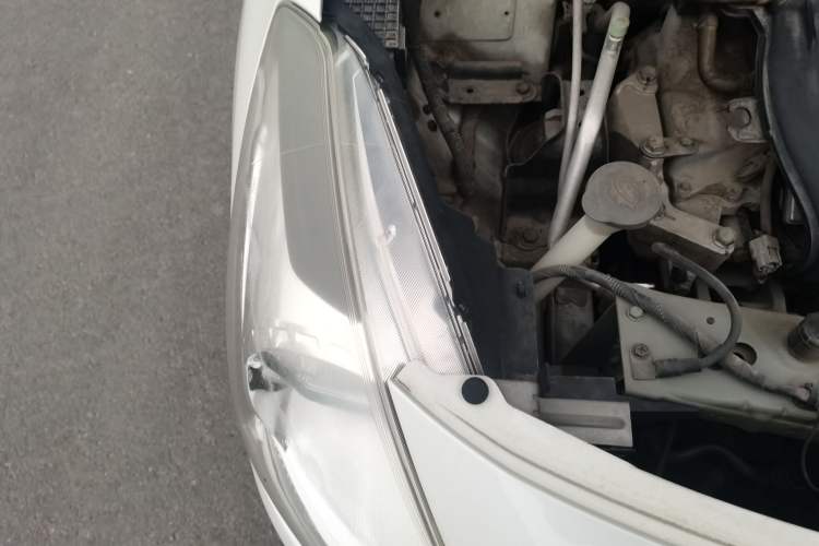 Used Nissan Sunny 2014 1.5XE CVT Elite Edition Engine Bay Right