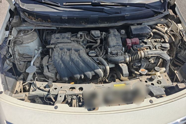 Used Nissan Sunny 2014 1.5XE CVT Comfort Edition Engine Bay