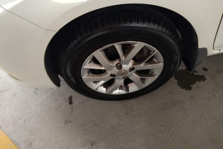 Used Nissan Sunny 2014 1.5XL CVT Luxury Edition Exterior 4