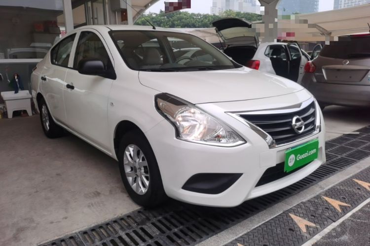 Used Nissan Sunny 2014 1.5XE CVT Comfort Edition Front Right 45 Deg