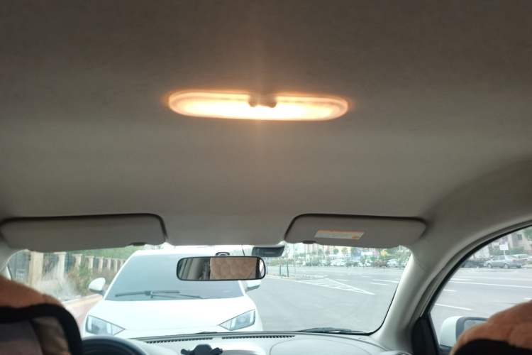 Used Nissan Sunny 2014 1.5XE CVT Elite Edition Headliner