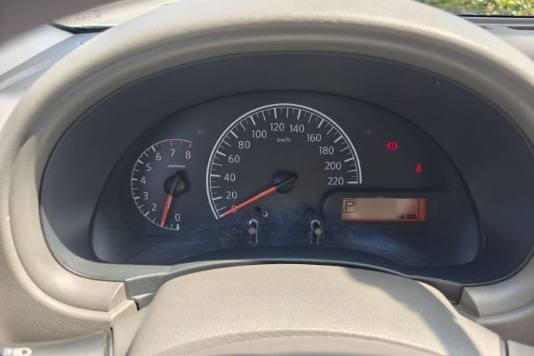 Used Nissan Sunny 2014 1.5XE CVT Comfort Edition Instrument Cluster