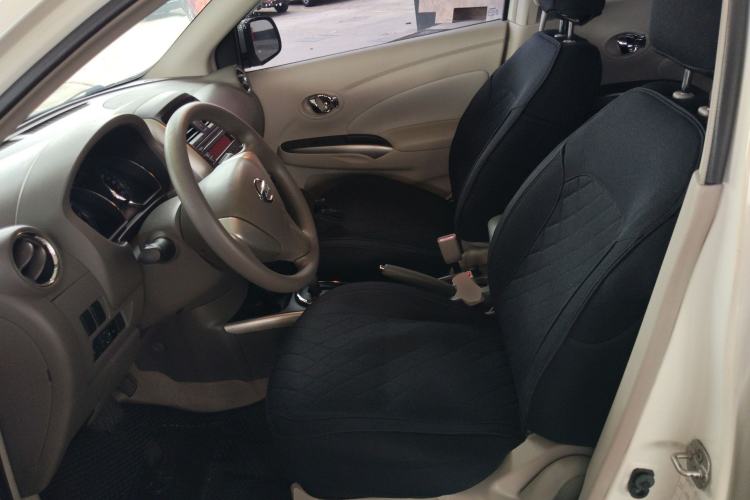 Used Nissan Sunny 2014 1.5XL CVT Luxury Edition Left Front Seat