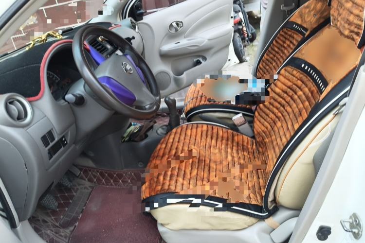Used Nissan Sunny 2014 1.5XE Manual Comfort Edition Left Front Seat