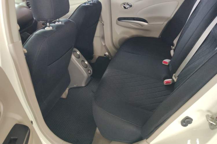 Used Nissan Sunny 2014 1.5XL CVT Luxury Edition Left Rear Seat