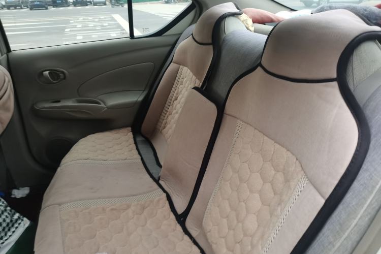 Used Nissan Sunny 2014 1.5XE CVT Elite Edition Left Rear Seat
