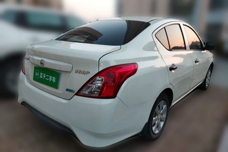 Used Nissan Sunny 2014 1.5XE Manual Comfort Edition Rear Right 45 Deg