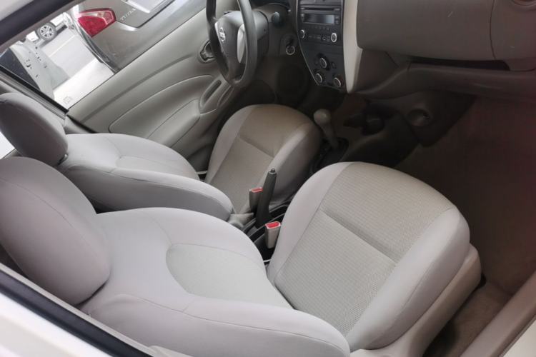 Used Nissan Sunny 2014 1.5XE CVT Comfort Edition Right Front Seat