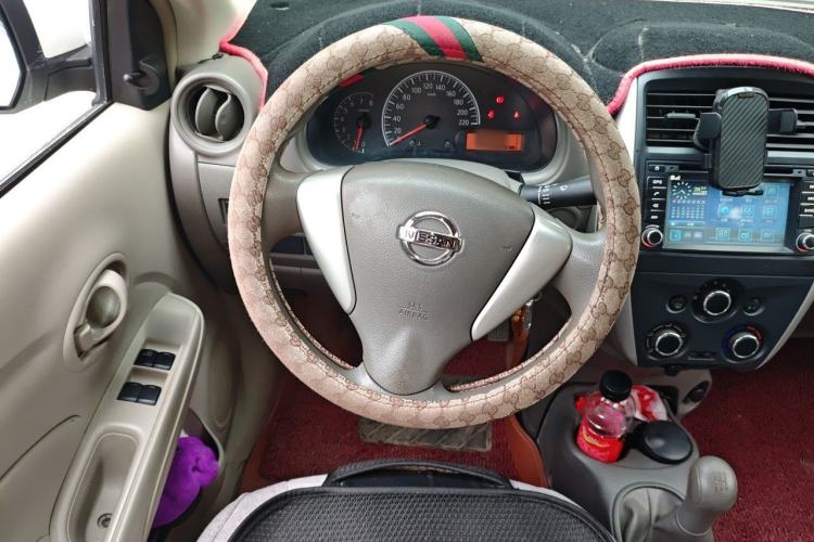 Used Nissan Sunny 2014 1.5XE Manual Comfort Edition Steering Wheel