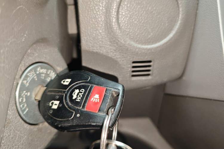 Used Nissan Sunny 2014 1.5XE Manual Comfort Edition Vehicle Key