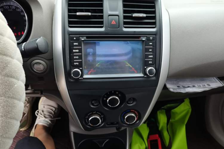 Used Nissan Sunny 2014 1.5XL Manual Deluxe Edition Audio And AC Panel