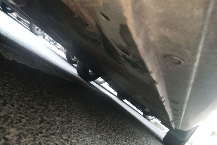 Used Nissan Sunny 2014 1.5XE Manual Elite Edition Chassis Rear Right