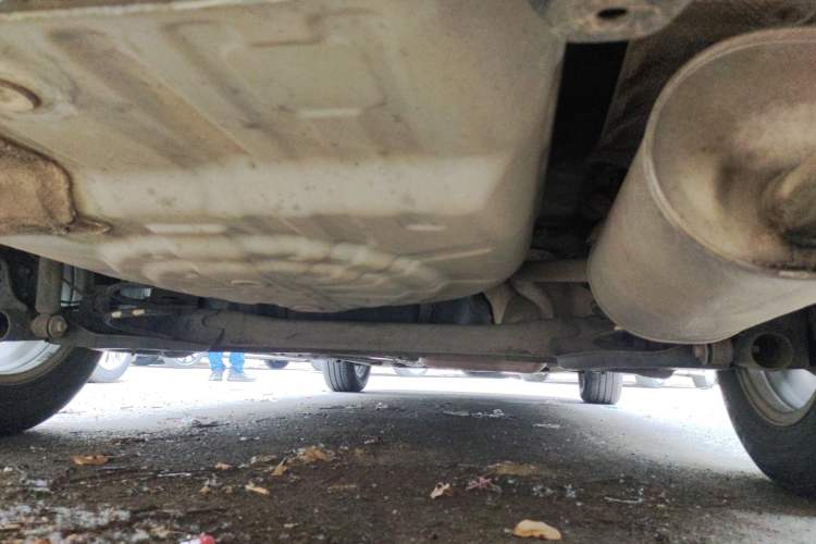 Used Nissan Sunny 2014 1.5XE Manual Comfort Edition Chassis Rear
