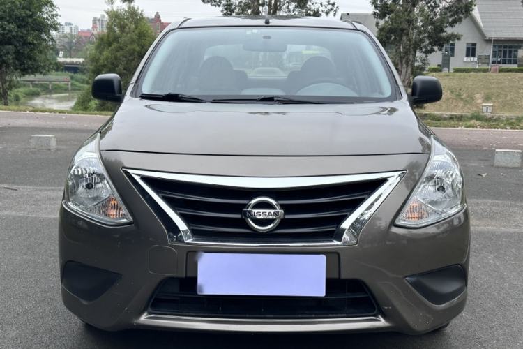 Used Nissan Sunny 2014 1.5XE Manual Comfort Edition Exterior 2