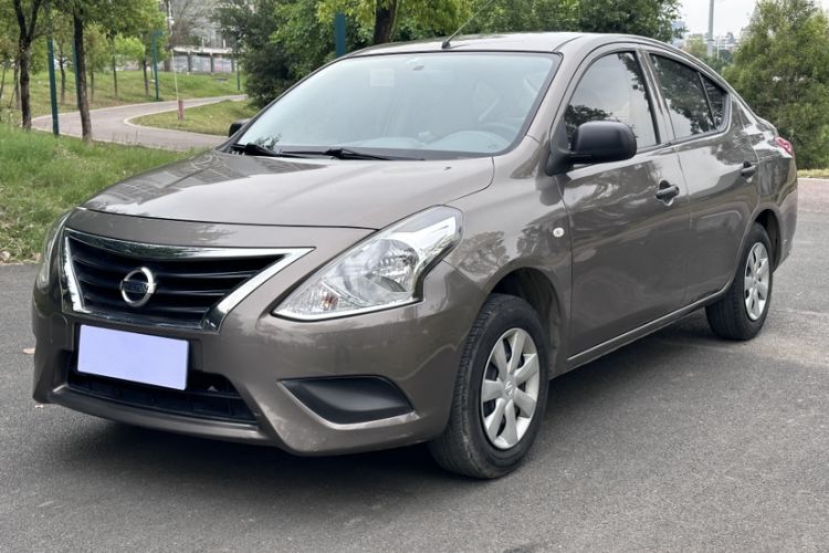 Used Nissan Sunny 2014 1.5XE Manual Comfort Edition Exterior 7