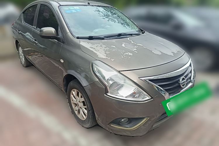 Used Nissan Sunny 2014 1.5XE CVT Comfort Edition Front Right 45 Deg
