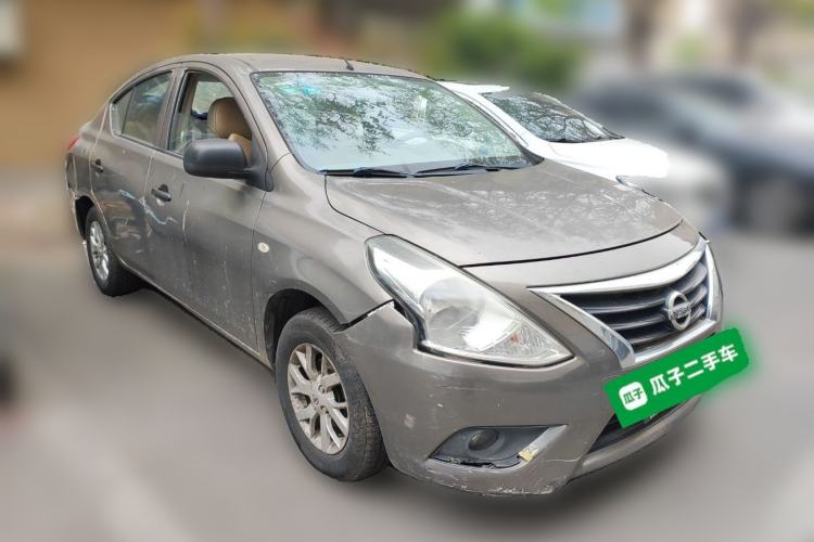 Used Nissan Sunny 2014 1.5XE Manual Comfort Edition Front Right 45 Deg