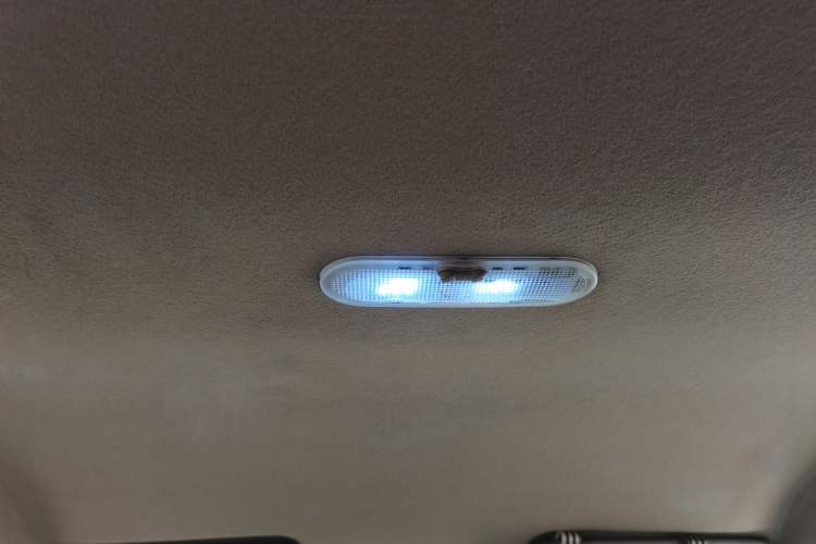 Used Nissan Sunny 2014 1.5XE Manual Elite Edition Headliner