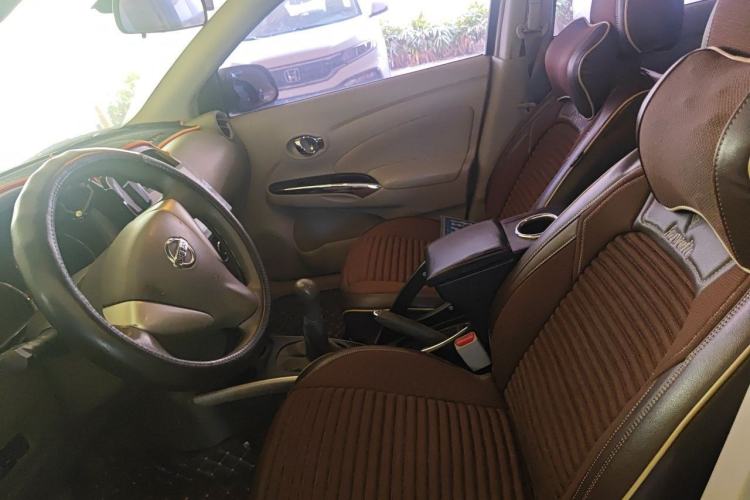 Used Nissan Sunny 2014 1.5XE Manual Comfort Edition Left Front Seat