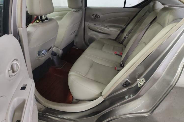 Used Nissan Sunny 2014 1.5XE Manual Comfort Edition Left Rear Seat
