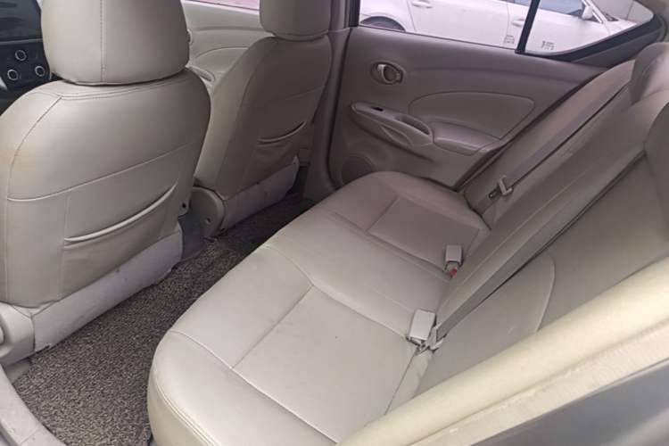 Used Nissan Sunny 2014 1.5XE CVT Comfort Edition Left Rear Seat