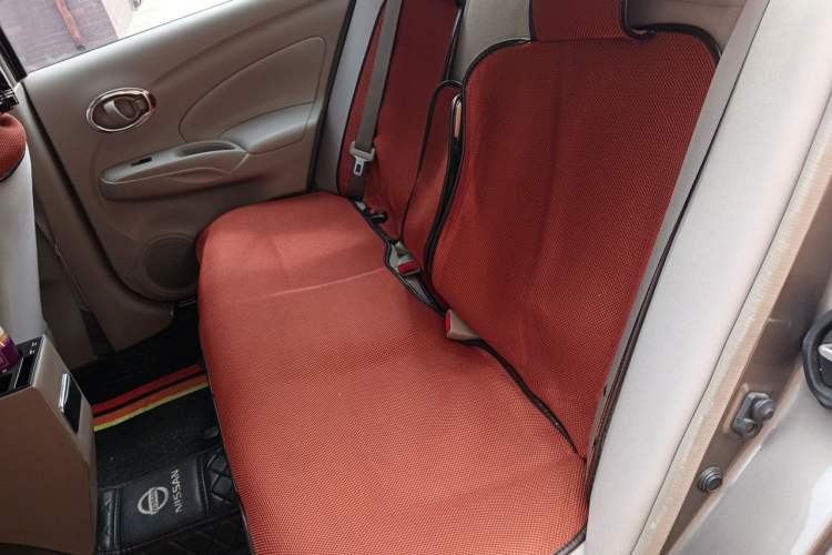 Used Nissan Sunny 2014 1.5XE CVT Comfort Edition Left Rear Seat