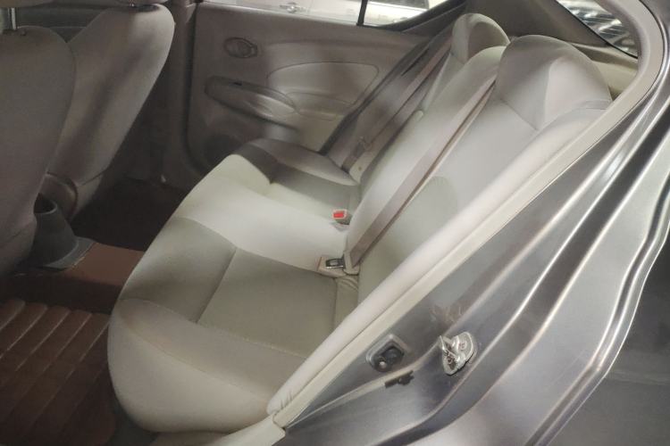 Used Nissan Sunny 2014 1.5XE CVT Elite Edition Left Rear Seat