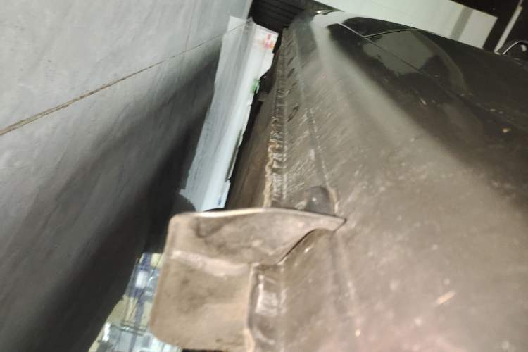 Used Nissan Sunny 2014 1.5XE CVT Elite Edition Left Side Sill