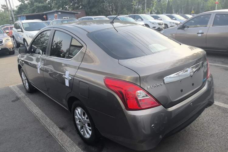 Used Nissan Sunny 2014 1.5XL Manual Deluxe Edition Rear Left 45 Deg