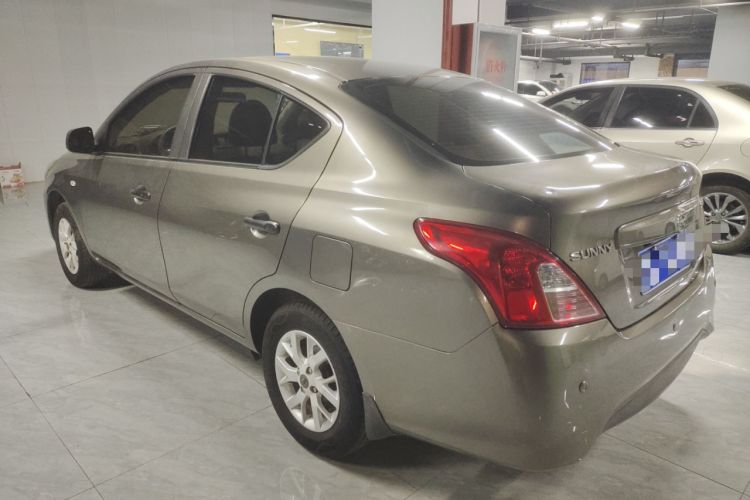 Used Nissan Sunny 2014 1.5XE CVT Elite Edition Rear Left 45 Deg