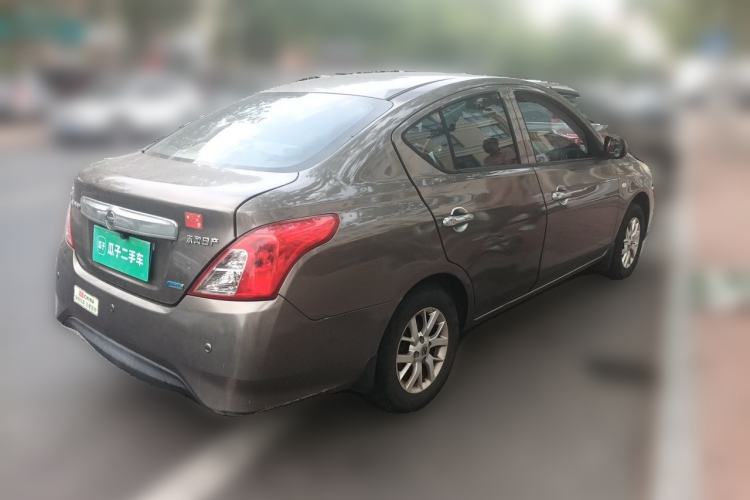 Used Nissan Sunny 2014 1.5XE Manual Elite Edition Rear Right 45 Deg