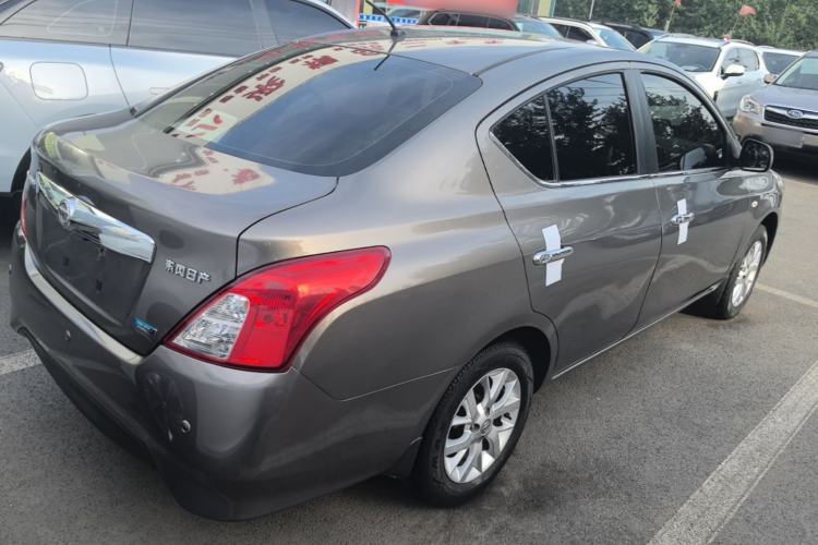 Used Nissan Sunny 2014 1.5XL Manual Deluxe Edition Rear Right 45 Deg