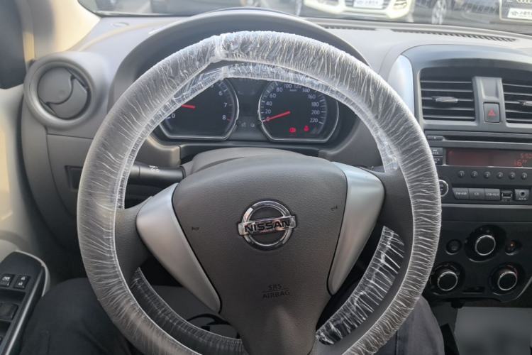 Used Nissan Sunny 2014 1.5XL Manual Deluxe Edition Steering Wheel