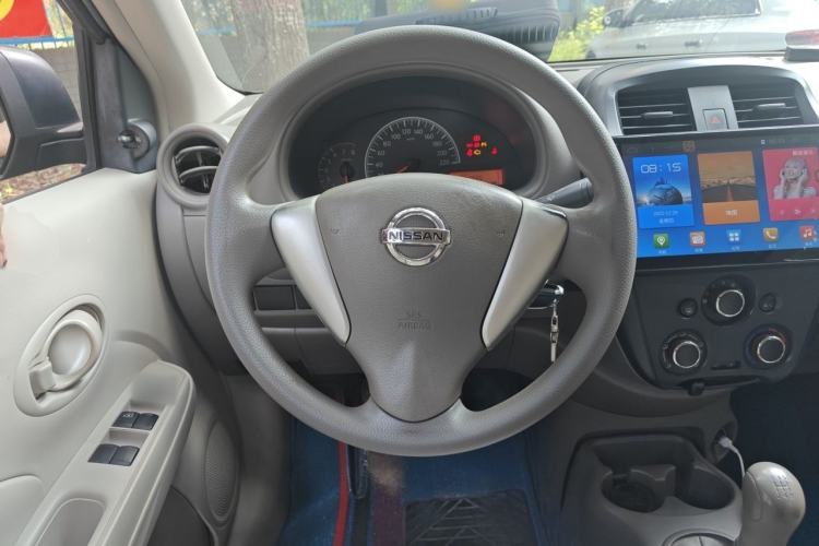Used Nissan Sunny 2014 1.5XE Manual Comfort Edition Steering Wheel