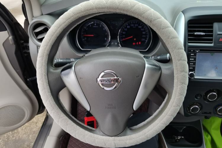 Used Nissan Sunny 2014 1.5XL Manual Deluxe Edition Steering Wheel