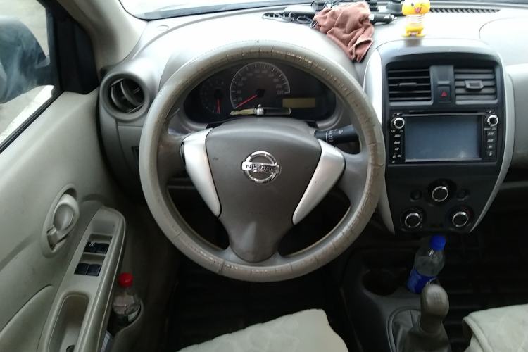 Used Nissan Sunny 2014 1.5XE Manual Elite Edition Steering Wheel