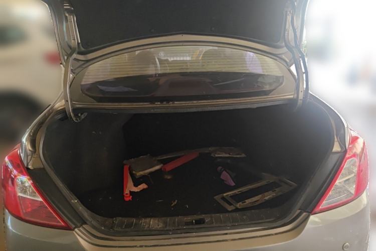 Used Nissan Sunny 2014 1.5XE Manual Comfort Edition Trunk