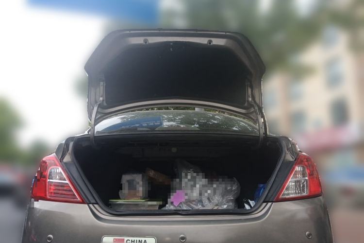 Used Nissan Sunny 2014 1.5XE Manual Elite Edition Trunk