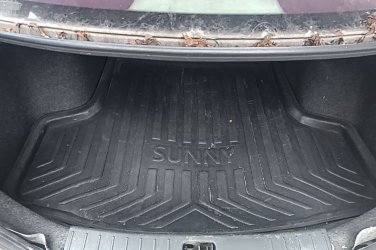 Used Nissan Sunny 2014 1.5XE CVT Comfort Edition Trunk