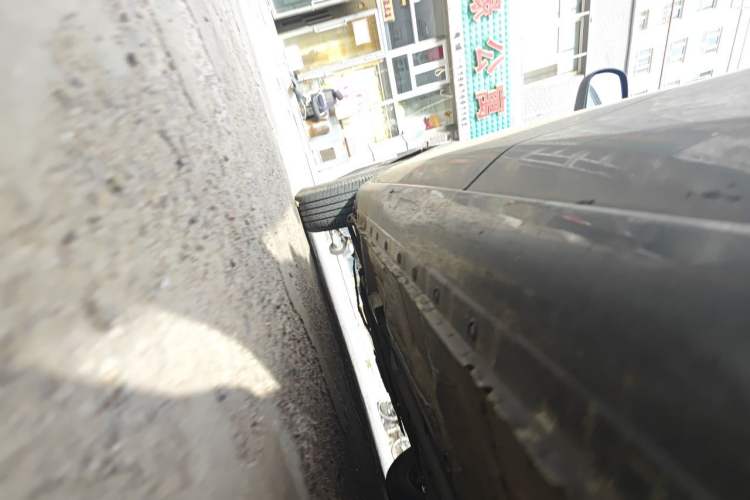 Used Nissan Sunny 2015 1.5XE Manual Comfort Edition Chassis Rear Left