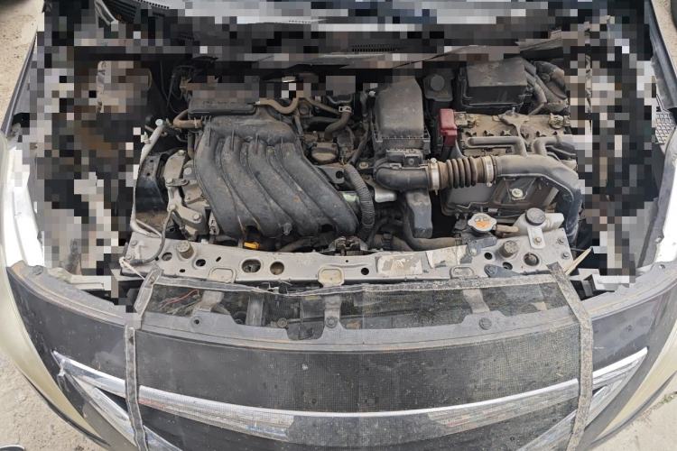 Used Nissan Sunny 2015 1.5XE Manual Comfort Edition Engine Bay