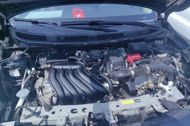 Used Nissan Sunny 2015 1.5XE Manual Comfort Edition Engine Bay