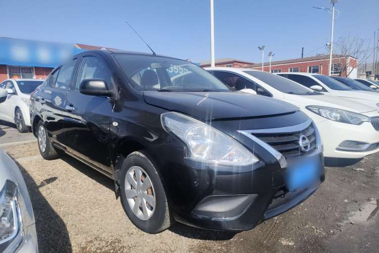 Used Nissan Sunny 2015 1.5XE Manual Comfort Edition Exterior 2