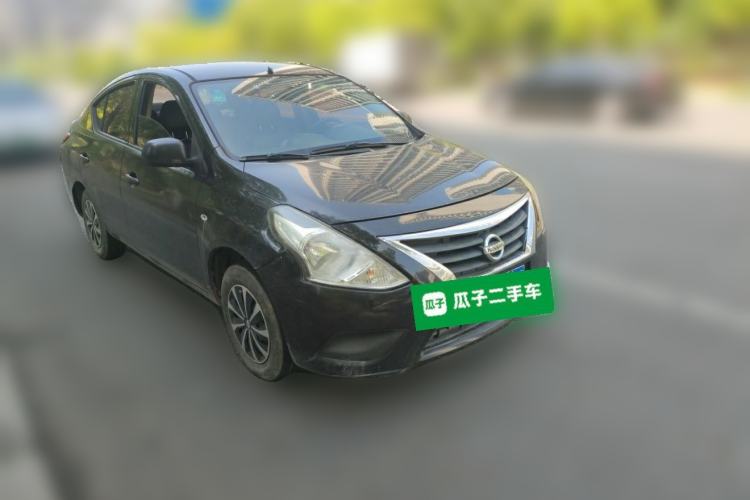 Used Nissan Sunny 2015 1.5XE Manual Elite Edition Front Right 45 Deg
