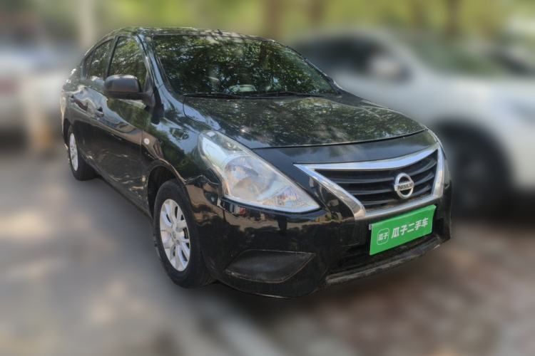 Used Nissan Sunny 2015 1.5XE CVT Comfort Edition Front Right 45 Deg