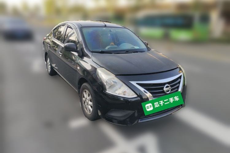 Used Nissan Sunny 2015 1.5XE Manual Comfort Edition Front Right 45 Deg