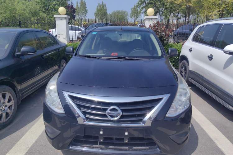 Used Nissan Sunny 2015 1.5XE Manual Comfort Edition Front