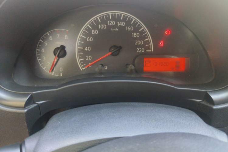 Used Nissan Sunny 2015 1.5XE CVT Comfort Edition Instrument Cluster